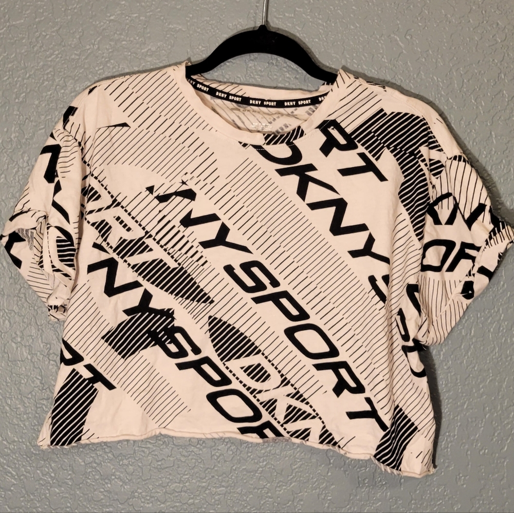 DKNY crop top size M